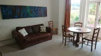 Lovely Apartment above Hastings Old Town
