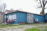 Lake View 2Bdrm Cottage in Celina, Ohio Neighborhood Near Shopping & Dining Hotels near Celina Baptist Temple