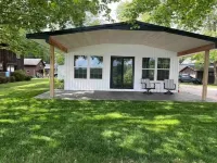Sweet Louie's Lake House