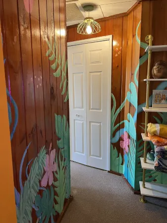 Beachfront Bungalow Retreat on Lake Huron5