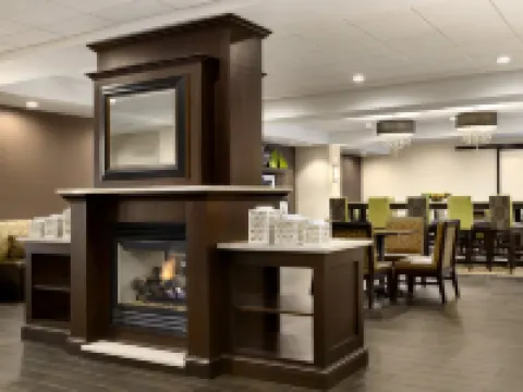 ハンプトン イン ドーバー ドーバーのホテル