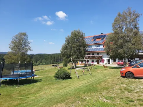 Cozy Vacation Apartment Just 3 km from Schluchsee - Ideal for Families & Couples