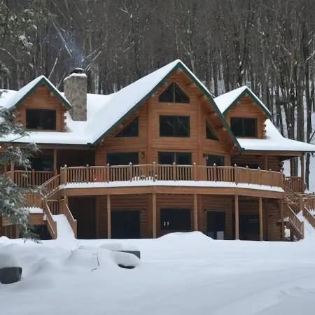 Luxurious Woodstock Home Rental Catskill Mountains Views & Private Retreat