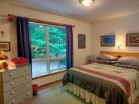 Cozy, Quiet Old Forge Getaway, just Minutes from The Fulton Chain Lakes Hotels in Webb