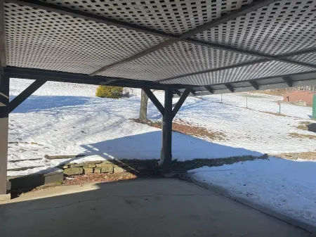 Enjoy the best of Central Pennsylvania, Raystown Lake, and Happy Valley.