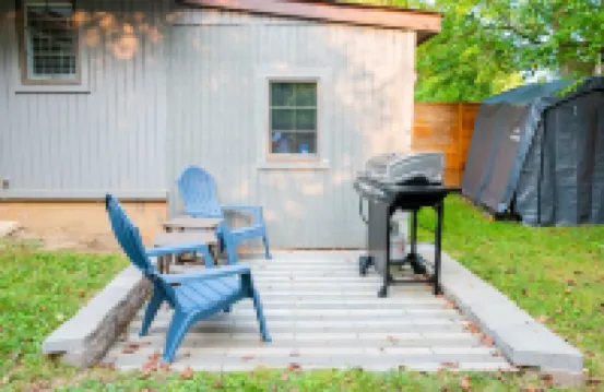 Updated Ann Arbor ranch w/private yard and lots of parking!