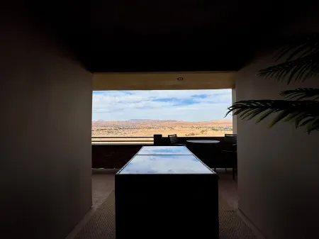 Spacious 2BR Condo with Secondary Suite on Wolf Creek Golf Course – Sleeps 8! Отели рядом с достопримечательностью «Splash Pad»