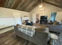 Toledo Bend Cabin-Mid-Lake-5 Miles from Town--Entire Cabin in Many, La