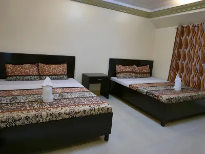 Island Tropic Hotel and Restaurant