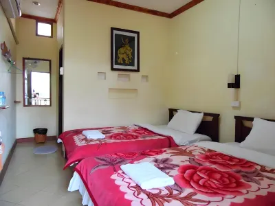 Thoulasith Guesthouse Hotels near Salee Park