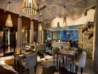 Kwandwe Private Game Reserve - Great Fish River Lodge