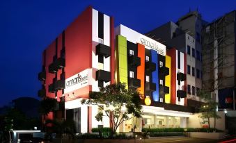 Amaris Hotel Panglima Polim 2
