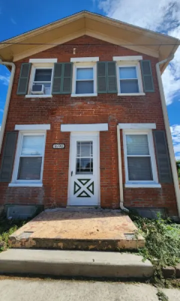 Historic Gem 1840's newly furnished brick house.