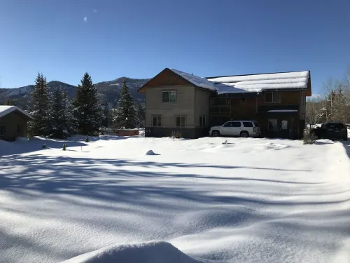 Beautiful Private Home Close Ski Mountain, Panoramic Views With Great Rates!