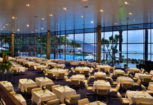 페스타나 카지노 스튜디오 호텔 전경