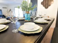 Luxury 4 Bed & 2 Bath Family-sized Home Minutes from Downtown & UNL