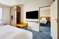 Courtyard Lyon Eurexpo Stadium Hotels in Genas