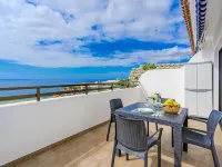 Panoramic Oceanview Escape Arena - 3-Star