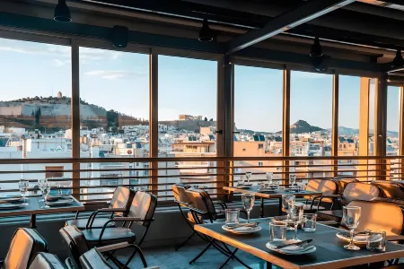 Ilissos Отели рядом с достопримечательностью «Национальный Музей Современного Искусства»