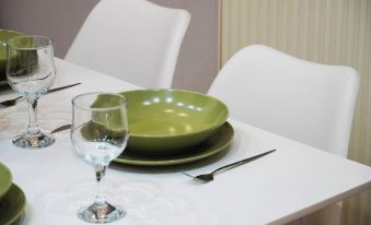 Athenian Petralona Suite