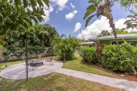 4br 3ba Home, heated pool near Beaches & Downtown Hotels near Viva Le Mirage Restaurant