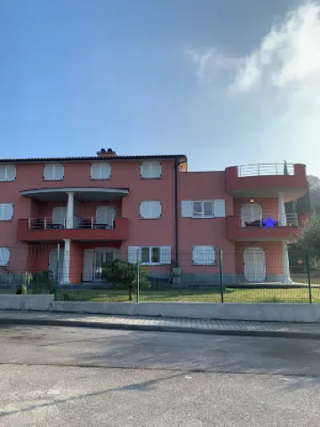 高級勒萬特211碼頭公寓