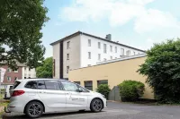 Montana Hotel Mönchengladbach - parking