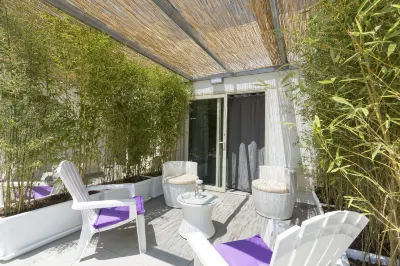 Marina Loft Sicily Hotel in zona necropoli rifriscolaro
