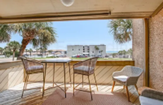 8 Sea Castles 3 Bedroom Condo by RedAwning
