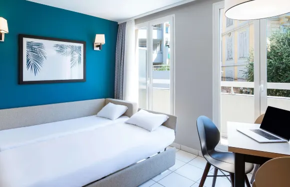 阿德吉奧摩納哥基督山酒店