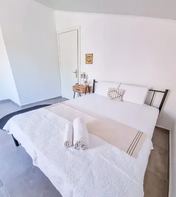 Four Holiday Suites