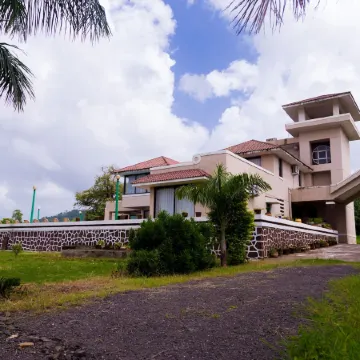 Shetty Farms