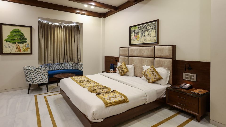 Vrinda Hotel
