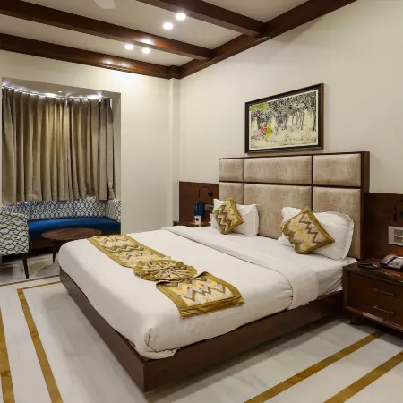 Vrinda Hotel