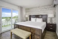 Skipjack Resort & Marina