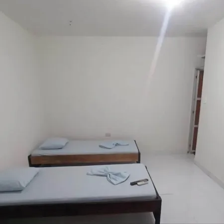 Hotel Dayanda Отели в г. Летисия