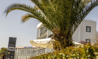 Ostal Pau Universite, Sure Hotel Collection by Best Western