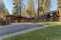 Avantstay의 레이크 스타, 온수 욕조, 해변까지의 산책 North Tahoe Art Center 주변 호텔