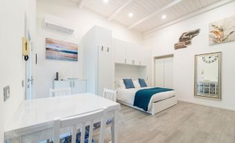 Modern Apartment at Via Carloni by Wonderful Italy