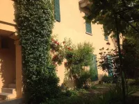 알베르고 기아르디네토