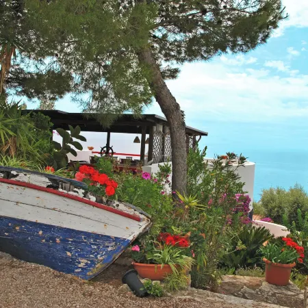 Villa Giulia Resort with Private Pool and Stunning Sea Views