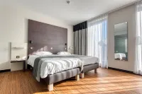 Le Merceny Motel โรงแรมใกล้La réserve naturelle d’Orti - Le Parc naturel des deux Ourthes