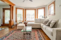 Victorian Home Sleeps 10 Fenced 4Br Full Kitchen Steps2 Ycp Hotels in York