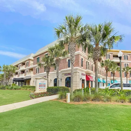 Seacrest - 6 - 2 Br Townhouse by RedAwning
