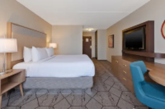 Crowne Plaza COLUMBUS NORTH- WORTHINGTON by IHG