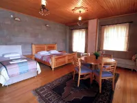 Taş Konak Çıldır Gölü (Çıldır Gölü Konağı) - Lake Cildir Lodge Çıldır otelleri