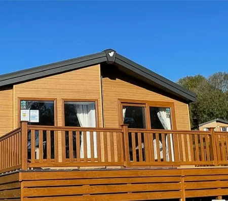 Carpenters Lodge the Perfect Dog Friendly Retreat Отели в г. Хейвенстрит энд Аши