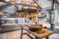Old Hall Country Breaks - Homestays