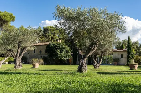 Mas des Prêcheurs Отели в г. Ком