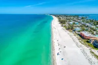 Anna Maria Island Beach Palms 6B - Beach
